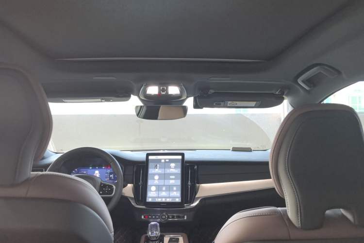 Used Volvo S90 2026 B5 Zhiyuan Luxury Edition Headliner
