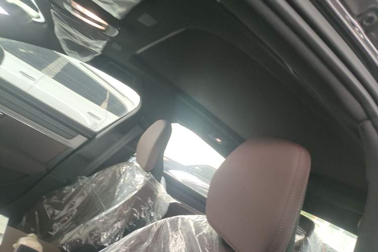 Used Volvo S90 2026 B5 Zhiyi Luxury Edition Headliner