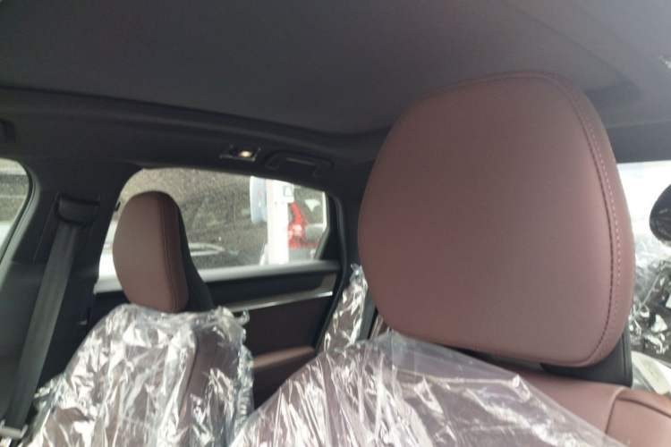 Used Volvo S90 2026 B5 Zhiyi Luxury Edition Headliner