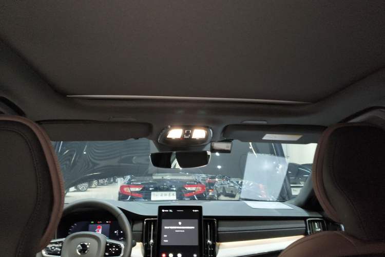 Used Volvo S90 2026 B5 Zhiyuan Luxury Edition Headliner