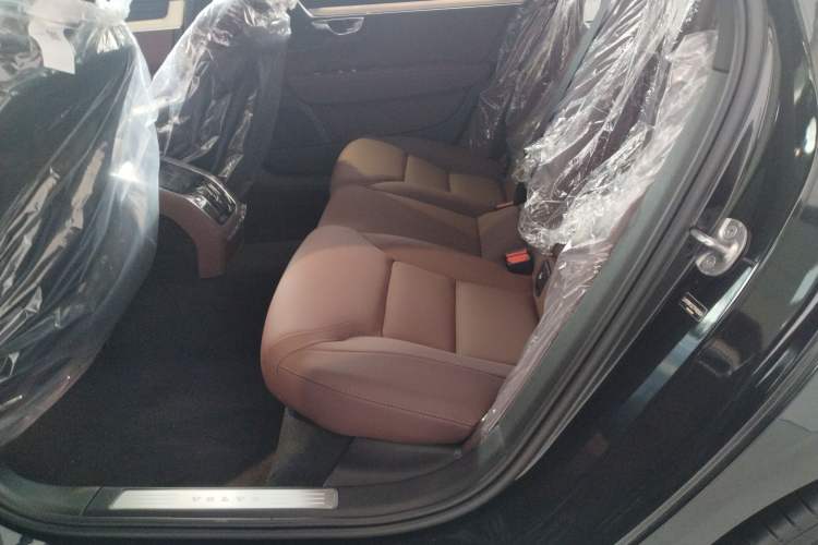 Used Volvo S90 2026 B5 Zhiyuan Luxury Edition Interior 1