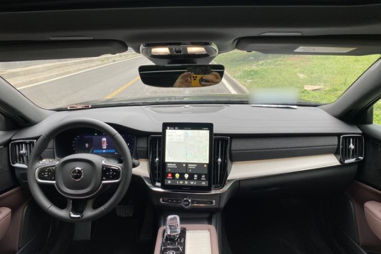 Used Volvo S90 2026 B5 Zhiyuan Luxury Edition Interior 1