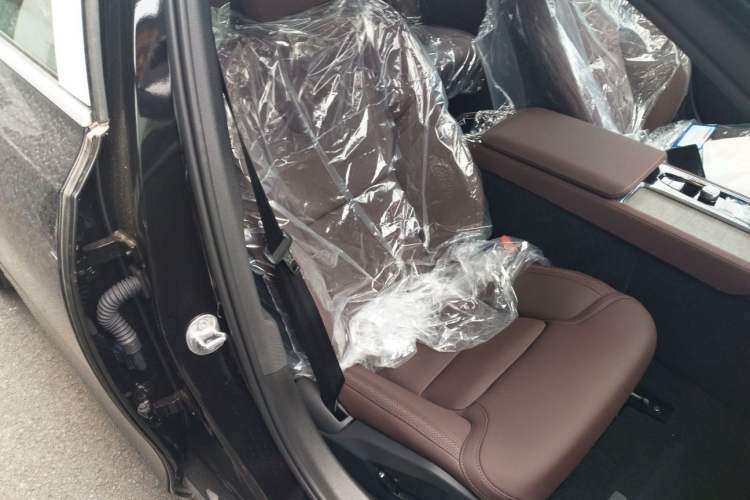 Used Volvo S90 2026 B5 Zhiyi Luxury Edition Interior 10