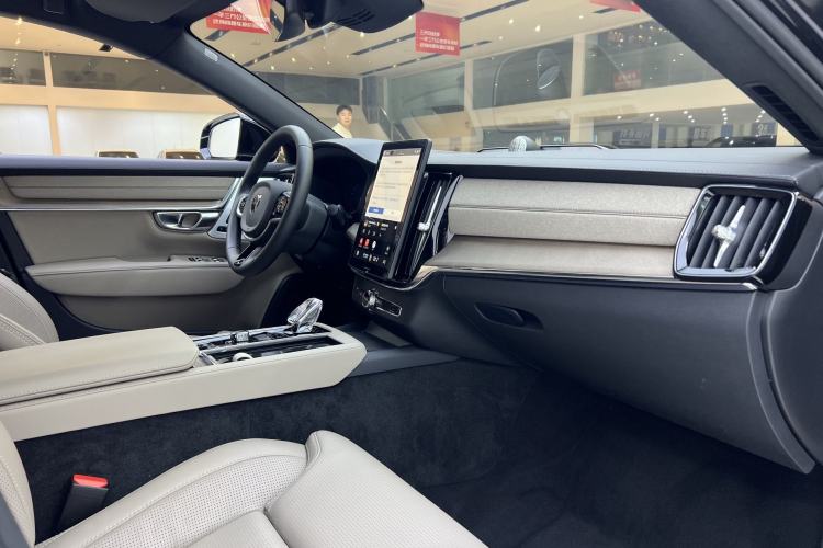 Used Volvo S90 2026 B5 Zhiya Luxury Edition Interior 11