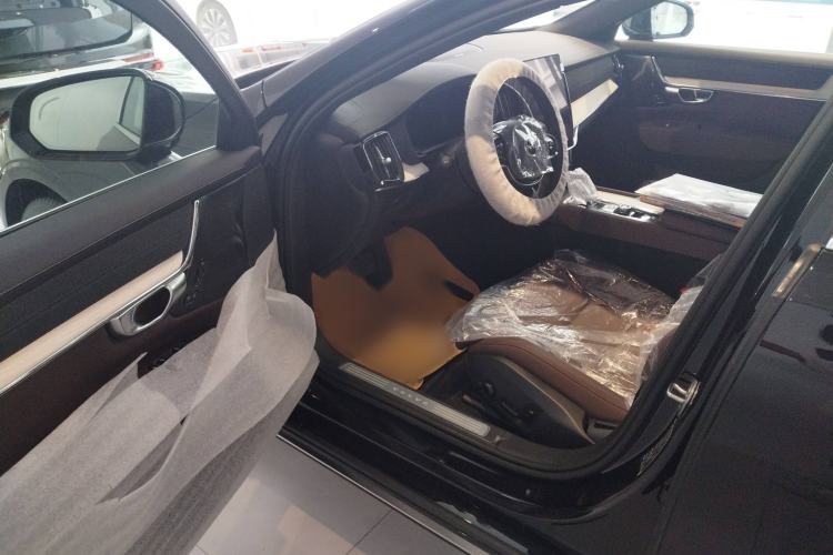 Used Volvo S90 2026 B5 Zhiyuan Luxury Edition Interior 2