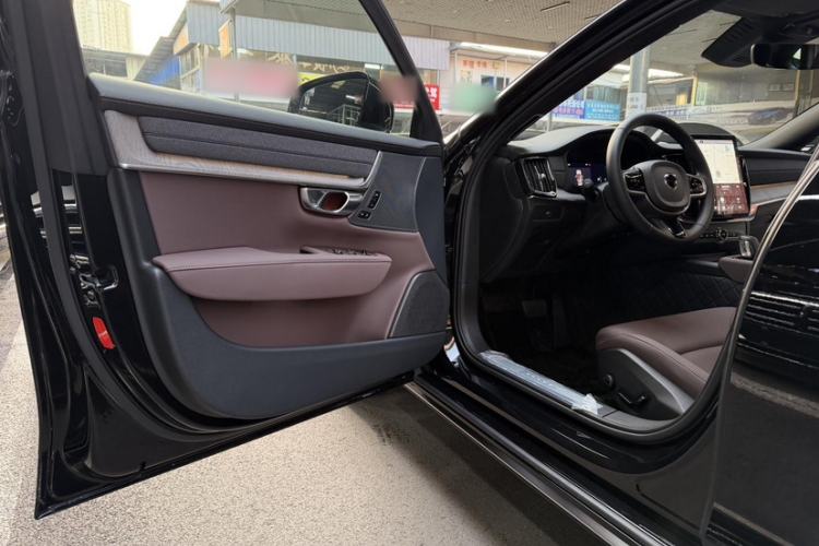 Used Volvo S90 2026 B5 Zhiyi Luxury Edition Interior 2