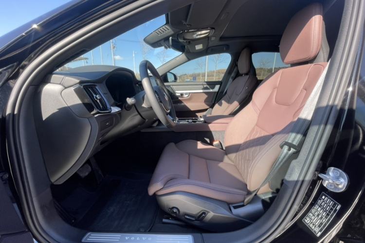 Used Volvo S90 2026 B5 Zhiyuan Luxury Edition Interior 2