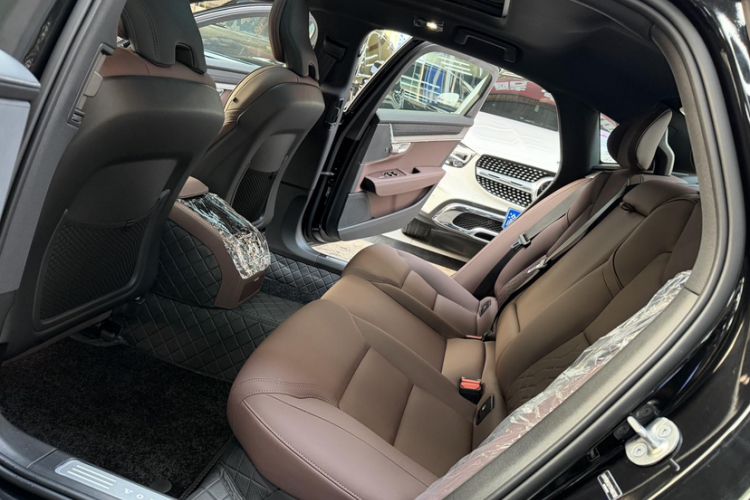 Used Volvo S90 2026 B5 Zhiyi Luxury Edition Interior 3