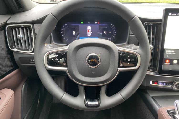 Used Volvo S90 2026 B5 Zhiyuan Luxury Edition Interior 3