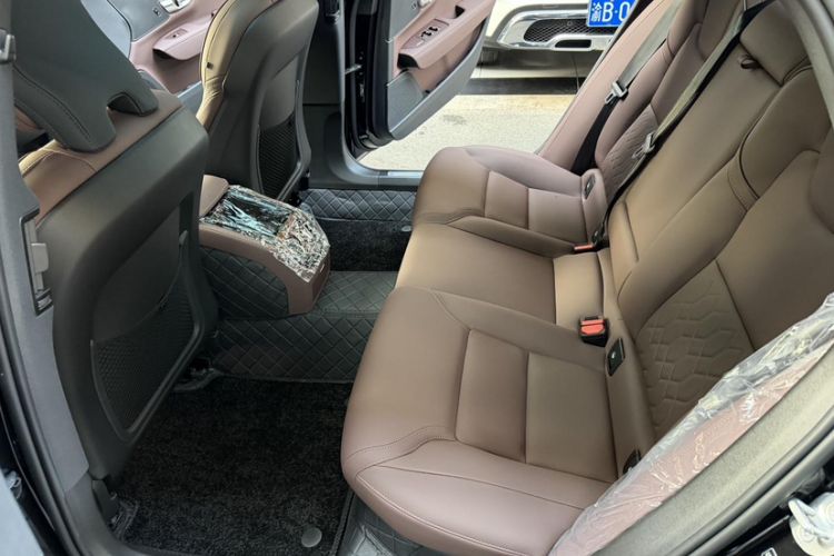 Used Volvo S90 2026 B5 Zhiyi Luxury Edition Interior 4