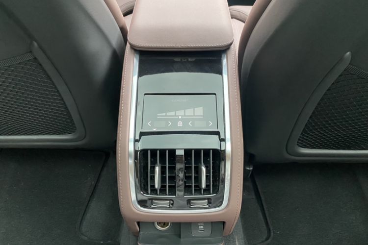 Used Volvo S90 2026 B5 Zhiyuan Luxury Edition Interior 9