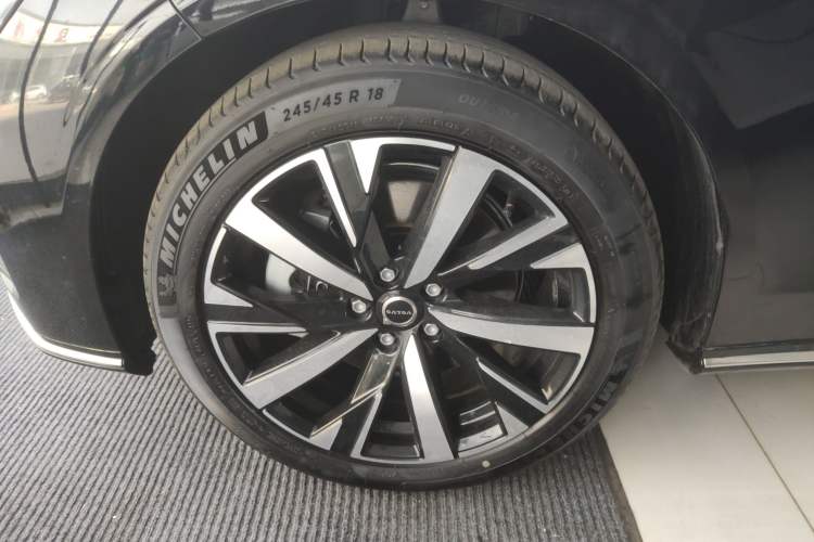 Used Volvo S90 2026 B5 Zhiyi Luxury Edition Left Front Wheel Hub