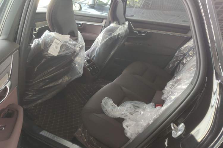 Used Volvo S90 2026 B5 Zhiyi Luxury Edition Left Rear Seat