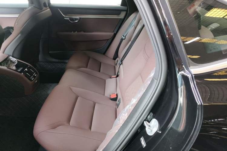 Used Volvo S90 2026 B5 Zhiyi Luxury Edition Left Rear Seat