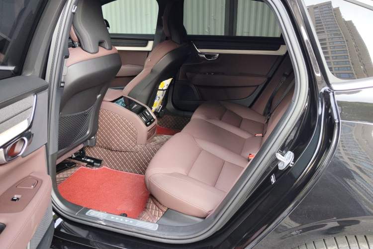 Used Volvo S90 2026 B5 Zhiyuan Luxury Edition Left Rear Seat