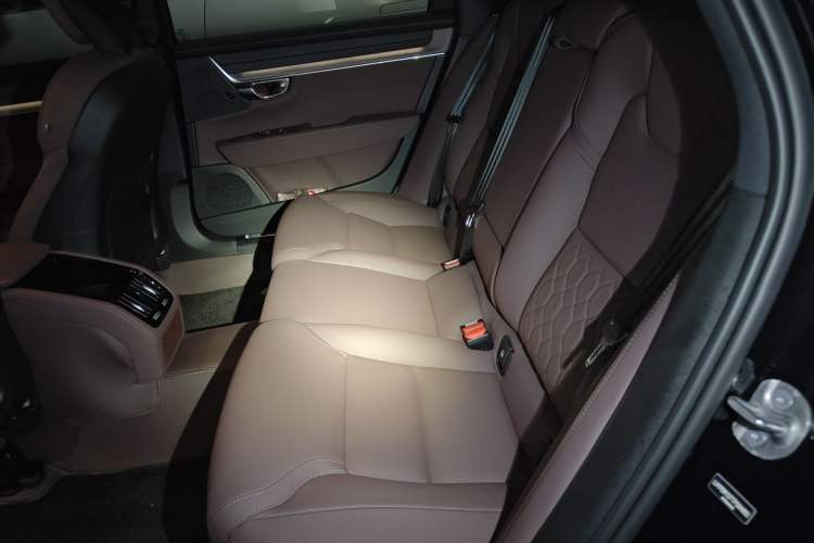 Used Volvo S90 2026 B5 Zhiyi Luxury Edition Left Rear Seat