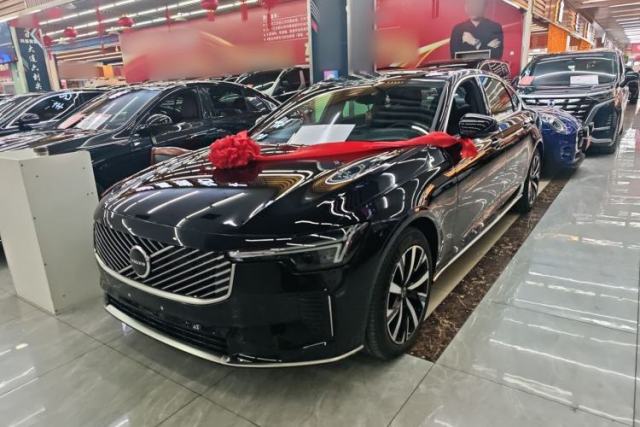 Used Volvo S90 2026 B5 Zhiyi Luxury Edition