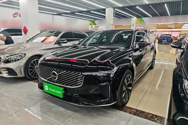 Used Volvo S90 2026 B5 Zhiyi Luxury Edition