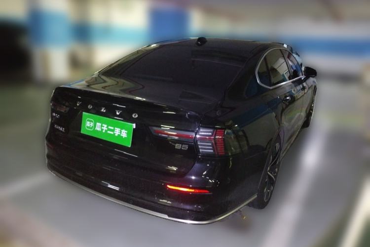 Used Volvo S90 2026 B5 Zhiya Luxury Edition Rear Right 45 Deg