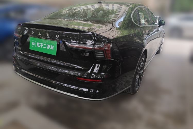 Used Volvo S90 2026 B5 Zhiyi Luxury Edition Rear Right 45 Deg