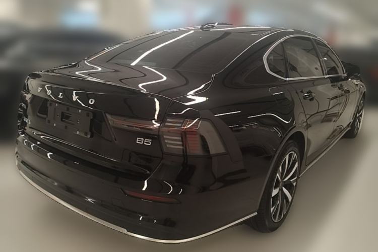 Used Volvo S90 2026 B5 Zhiyi Luxury Edition Rear Right 45 Deg
