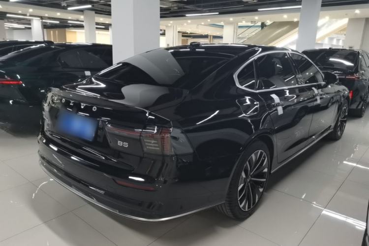 Used Volvo S90 2026 B5 Zhiyuan Luxury Edition Rear Right 45 Deg