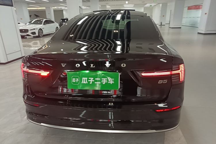 Used Volvo S90 2026 B5 Zhiyuan Luxury Edition Rear