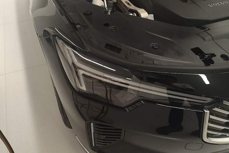 Used Volvo S90 2026 B5 Zhiyi Luxury Edition Right Front Headlight