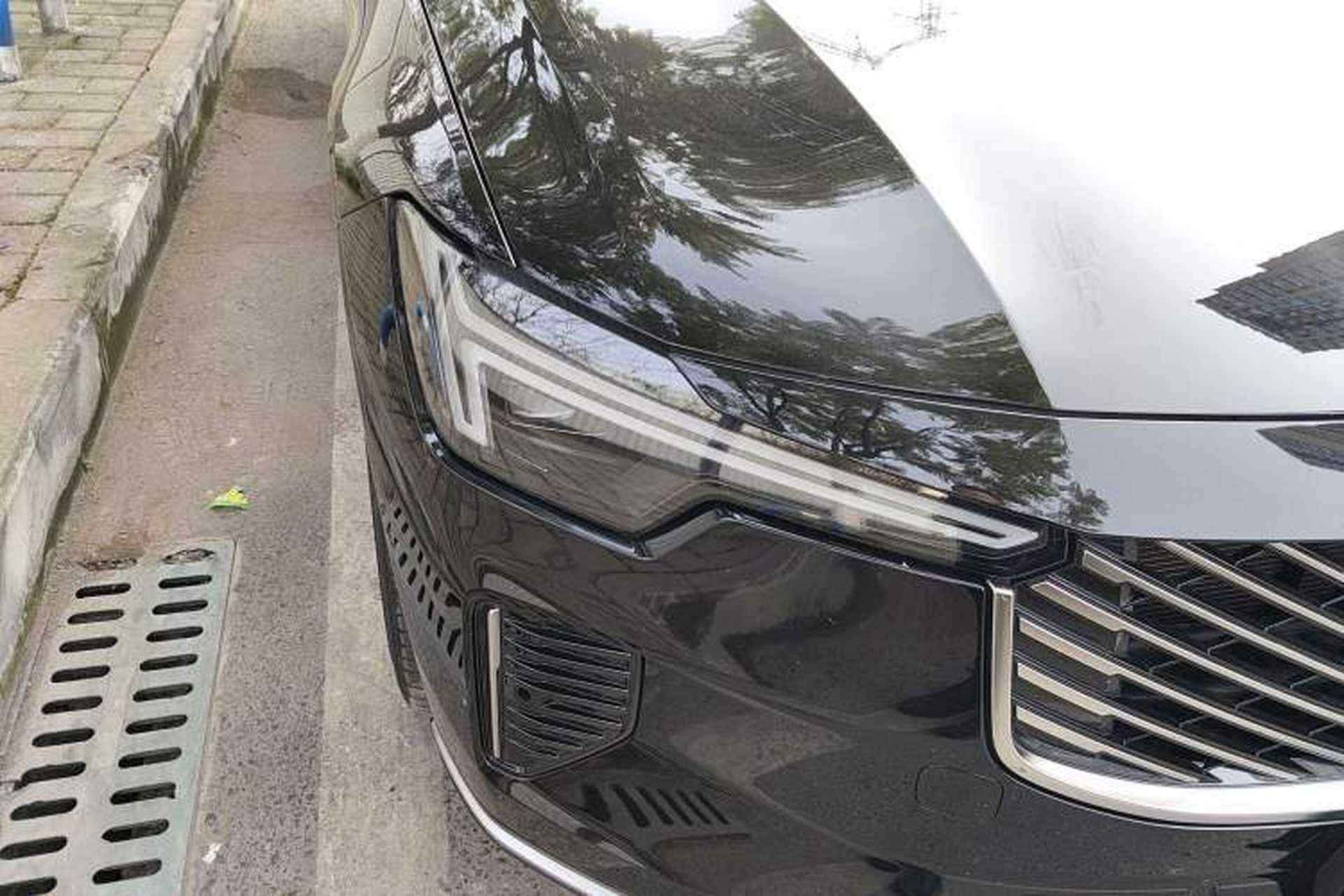 Used Volvo S90 2026 B5 Zhiyuan Luxury Edition Right Front Headlight