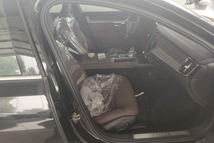 Used Volvo S90 2026 B5 Zhiyi Luxury Edition Right Front Seat