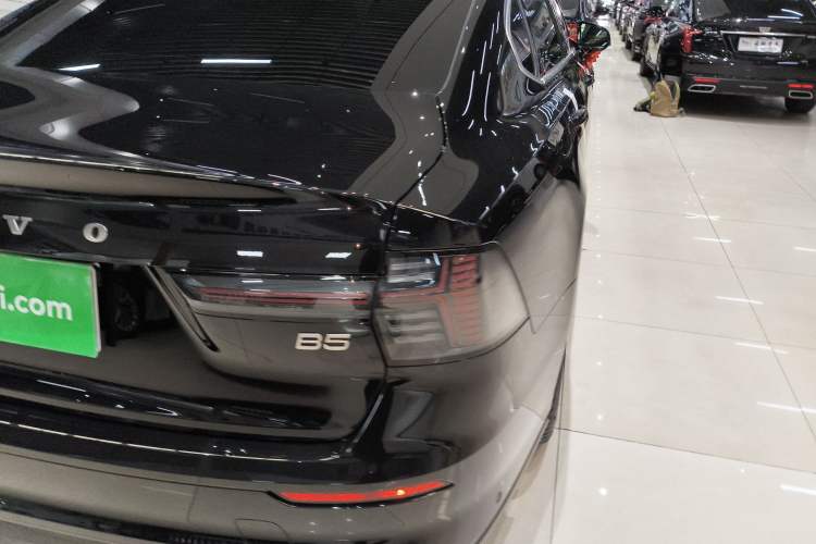 Used Volvo S90 2026 B5 Zhiyuan Luxury Edition Right Rear Taillight