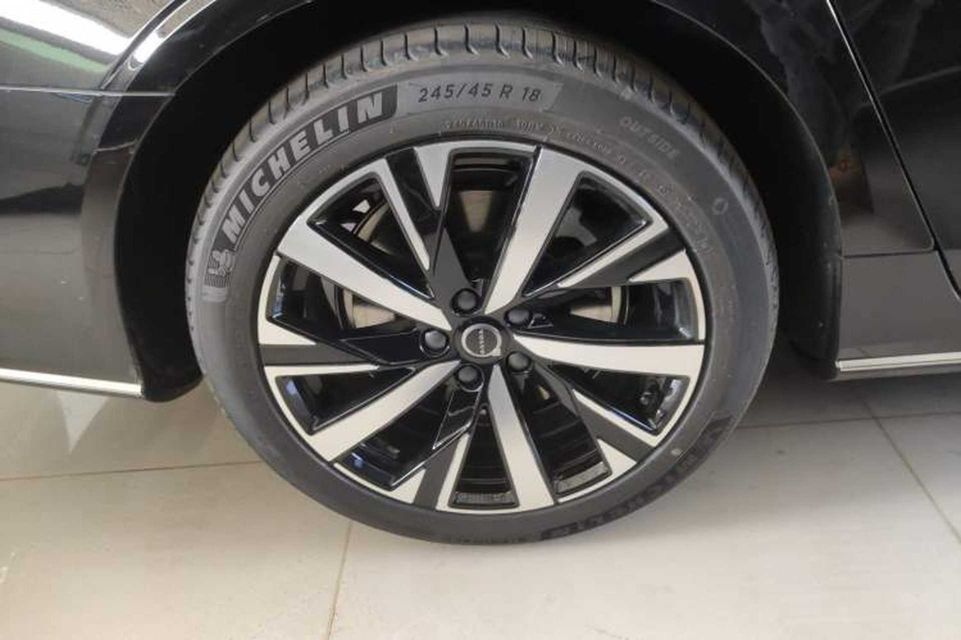 Used Volvo S90 2026 B5 Zhiyi Luxury Edition Right Rear Wheel Hub