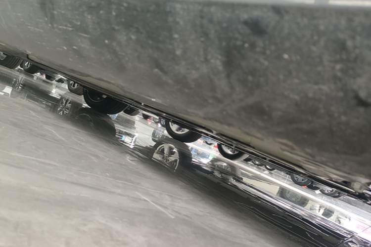 Used Volvo S90 2026 B5 Zhiyi Luxury Edition Right Side Sill