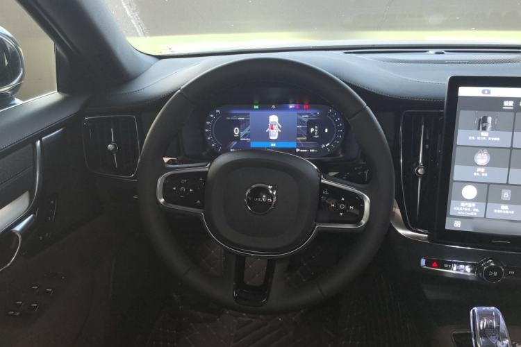 Used Volvo S90 2026 B5 Zhiyuan Luxury Edition Steering Wheel