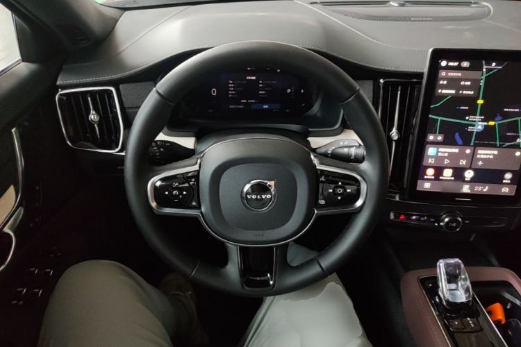 Used Volvo S90 2026 B5 Zhiyuan Luxury Edition Steering Wheel