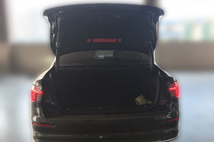 Used Volvo S90 2026 B5 Zhiyuan Luxury Edition Trunk