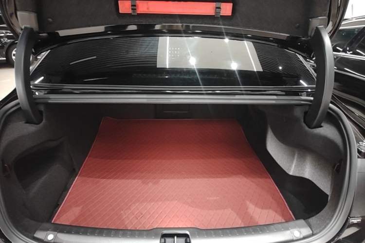 Used Volvo S90 2026 B5 Zhiyuan Luxury Edition Trunk