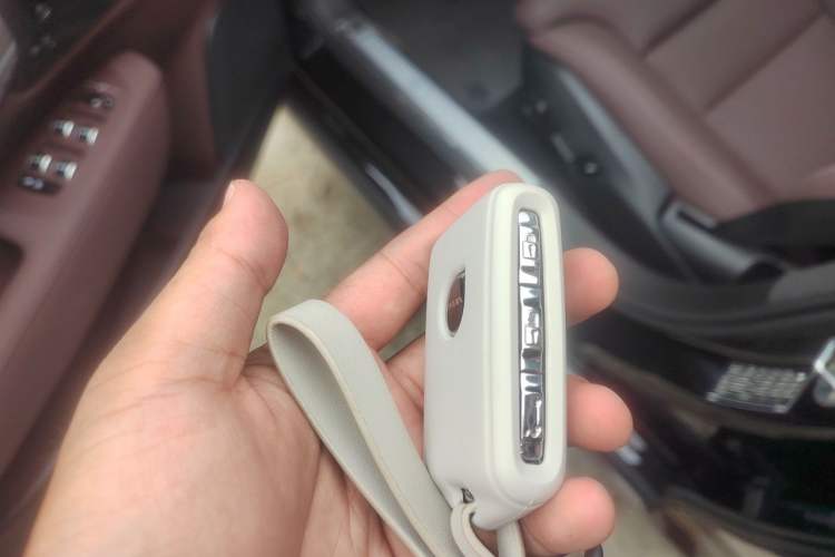 Used Volvo S90 2026 B5 Zhiyuan Luxury Edition Vehicle Key