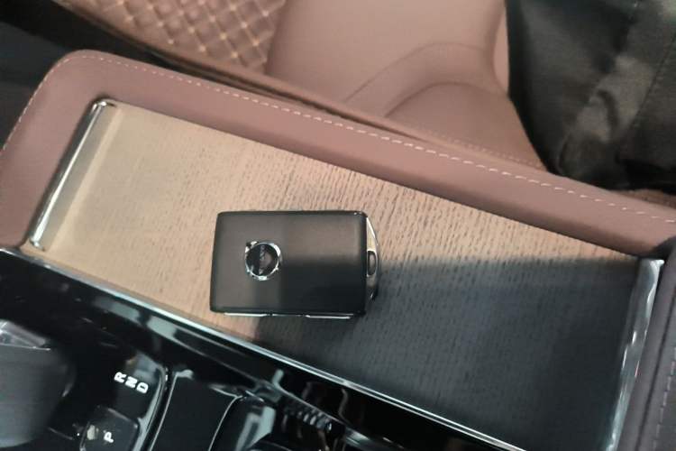 Used Volvo S90 2026 B5 Zhiyuan Luxury Edition Vehicle Key