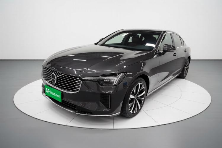 Volvo S90 2026 B5 Zhiyi Luxury Edition