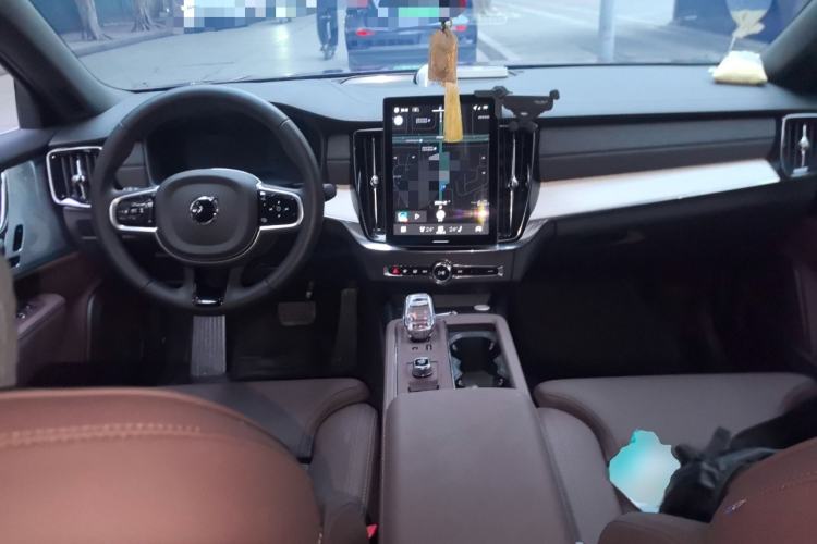 Used Volvo S90 2026 B5 Zhiyuan Luxury Edition Center Console