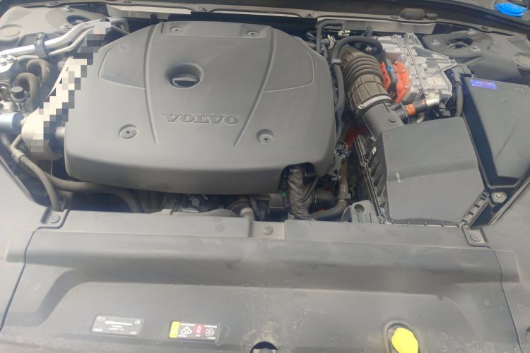 Used Volvo S90 New Energy 2022 T8 eDrive Hybrid Luxury Edition Engine Bay