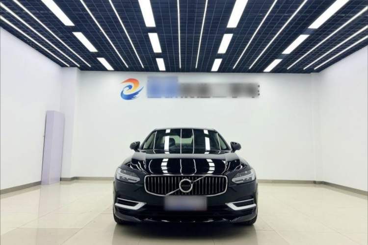 Used Volvo S90 New Energy 2019 T8 E-Drive Hybrid Honor Edition 3 Seats China VI Standard Exterior 1