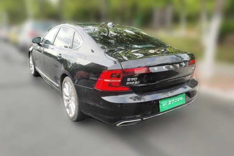 Used Volvo S90 New Energy 2019 T8 E-Drive Hybrid Intelligent Luxury Version China V Standard Exterior 3