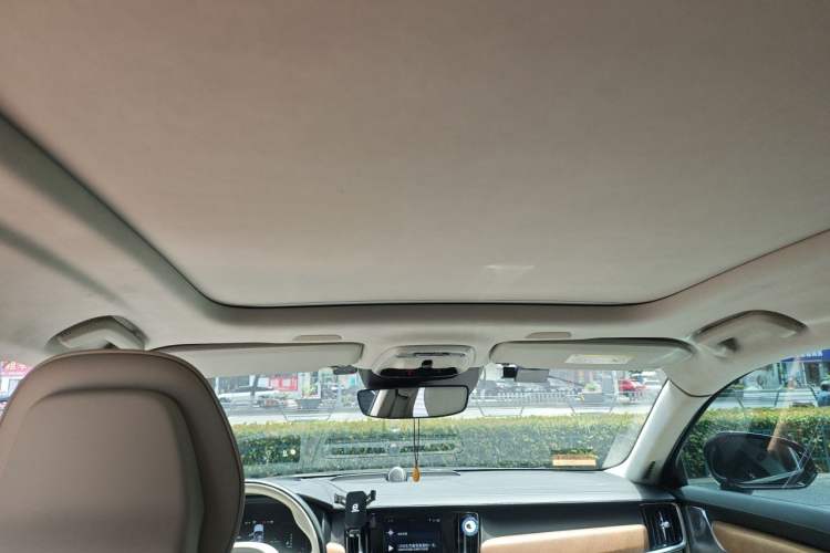 Used Volvo S90 New Energy 2019 T8 E-Drive Hybrid Honor Edition 3 Seats China V Standard Headliner