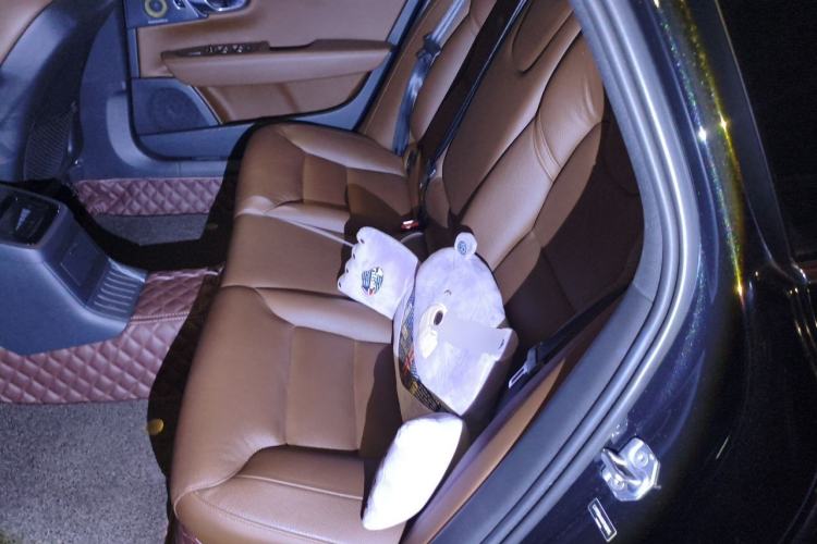 Used Volvo S90 New Energy 2019 T8 E-Drive Hybrid Intelligent Luxury Version China V Standard Left Rear Seat