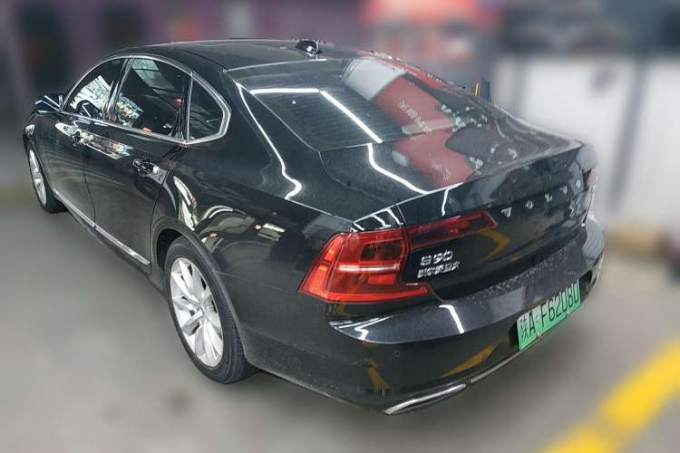 Used Volvo S90 New Energy 2019 T8 e-Drive Hybrid Intelligent Luxury Version China VI Standard Rear Left 45 Deg