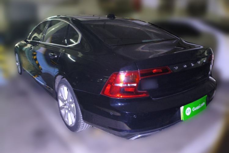 Used Volvo S90 New Energy 2019 T8 E-Drive Hybrid Intelligent Luxury Version China V Standard Rear Left 45 Deg
