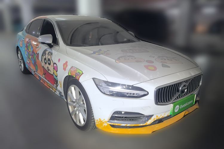 Used Volvo S90 New Energy 2019 T8 E-Drive Hybrid Intelligent Luxury Version China V Standard Front Right 45 Deg