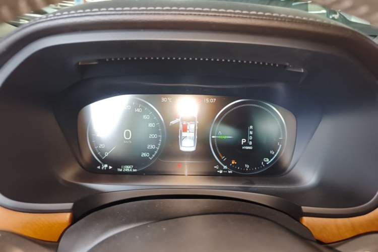 Used Volvo S90 New Energy 2019 T8 e-Drive Hybrid Intelligent Luxury Version China VI Standard Instrument Cluster
